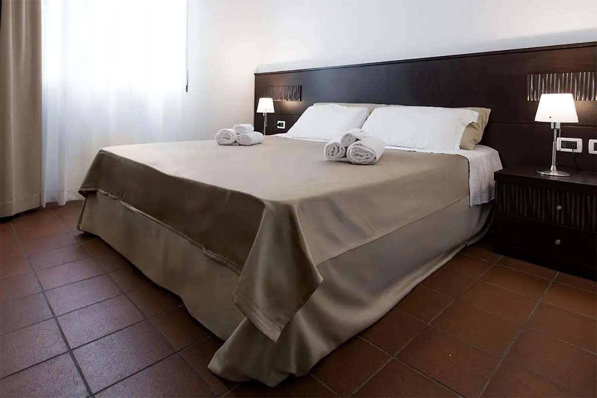 Hotel Mc Predore Italy